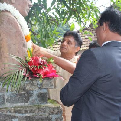 452006825 468540189465374 7970176469658325053 N